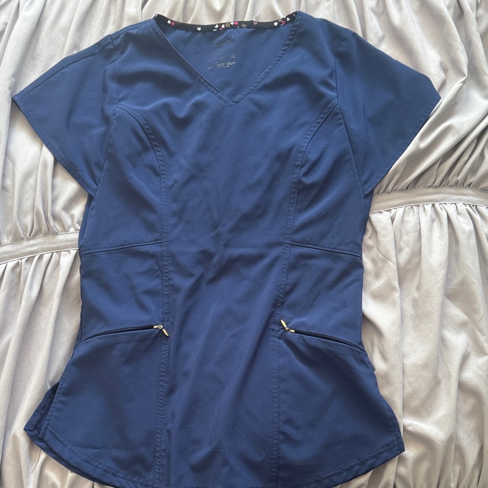 Heart soul navy blue Women's scrub top with flutter sleeves xxs